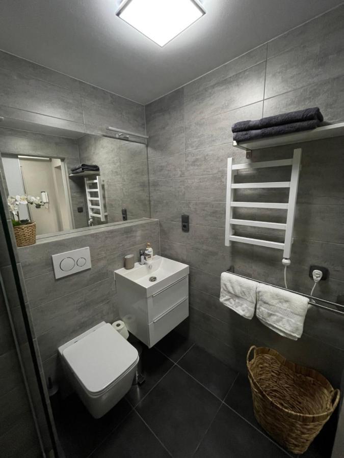 Studio Prosek Prag Exterior foto